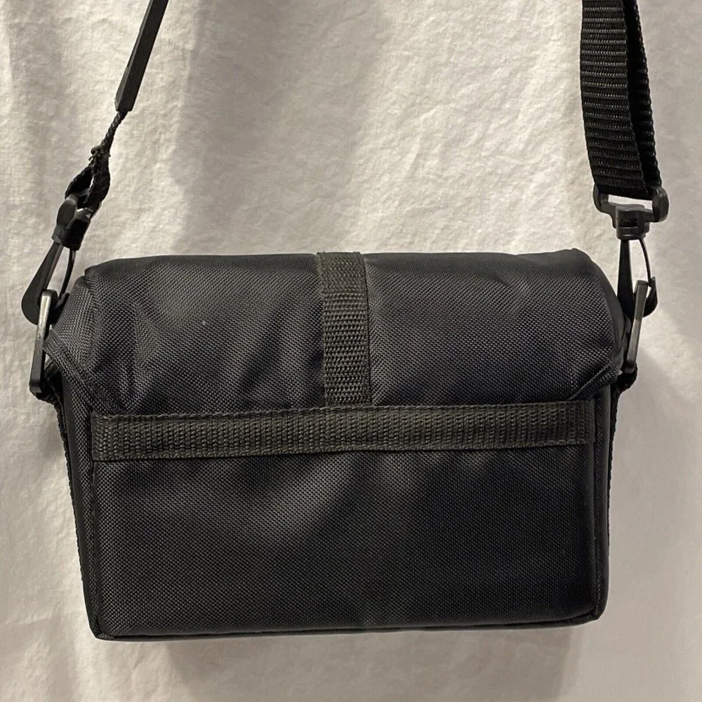 Kodak Black Nylon Camera Case with Adjustable Shoulder Strap - 9x6 inches